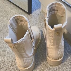 Quilted Chelsea Boots